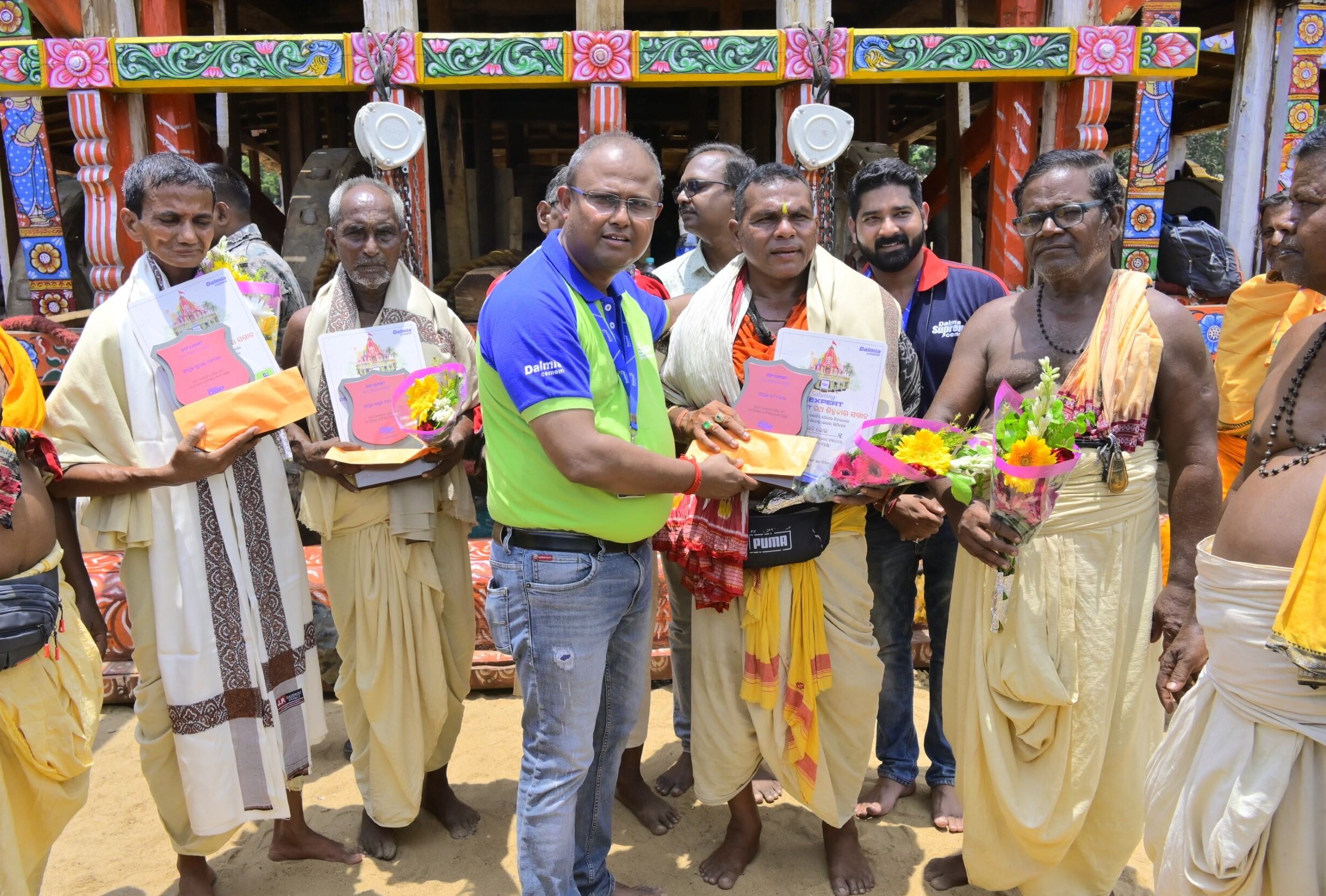 Dalmia Bharat Honours Odisha’s Rath Shilpakar with DSP Expert Rath